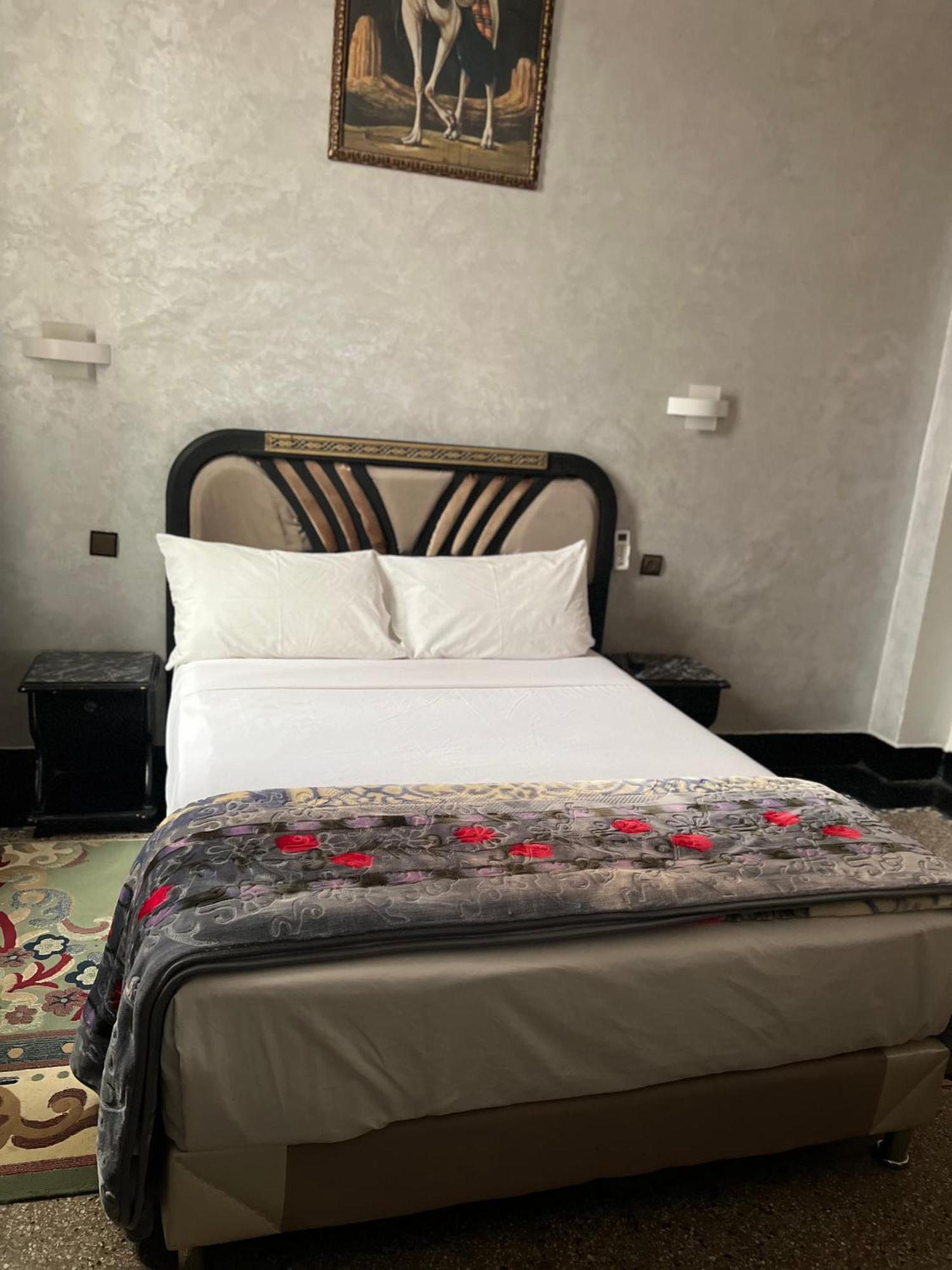 Amor Hotel Fez Bagian luar foto