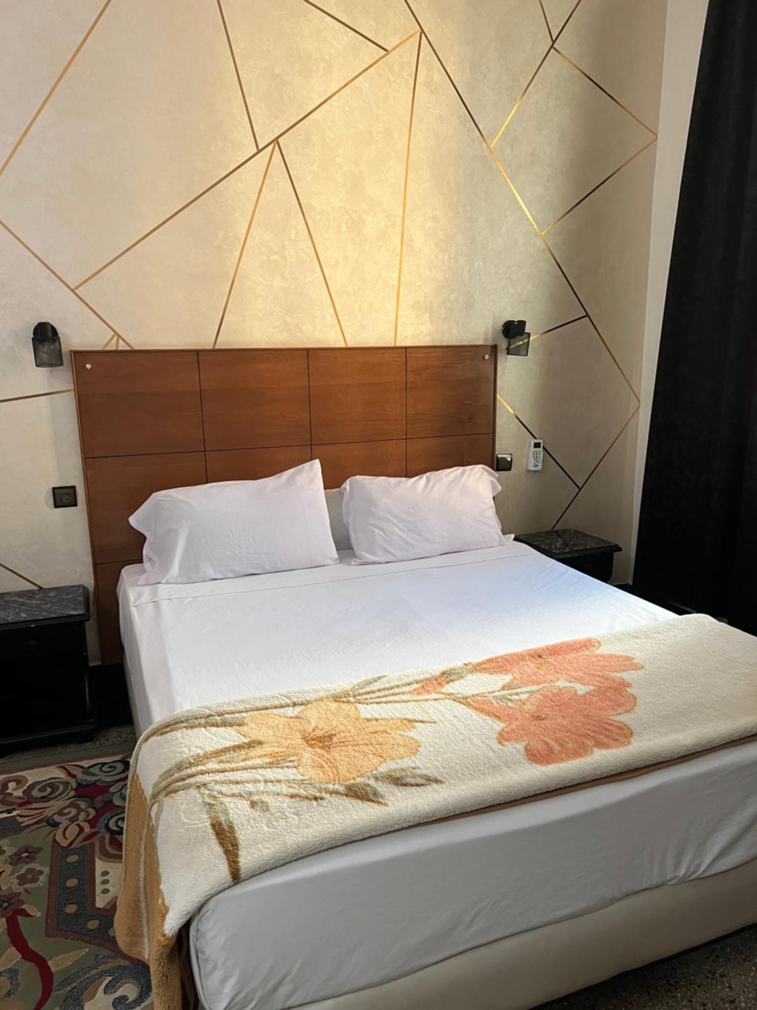 Amor Hotel Fez Bagian luar foto