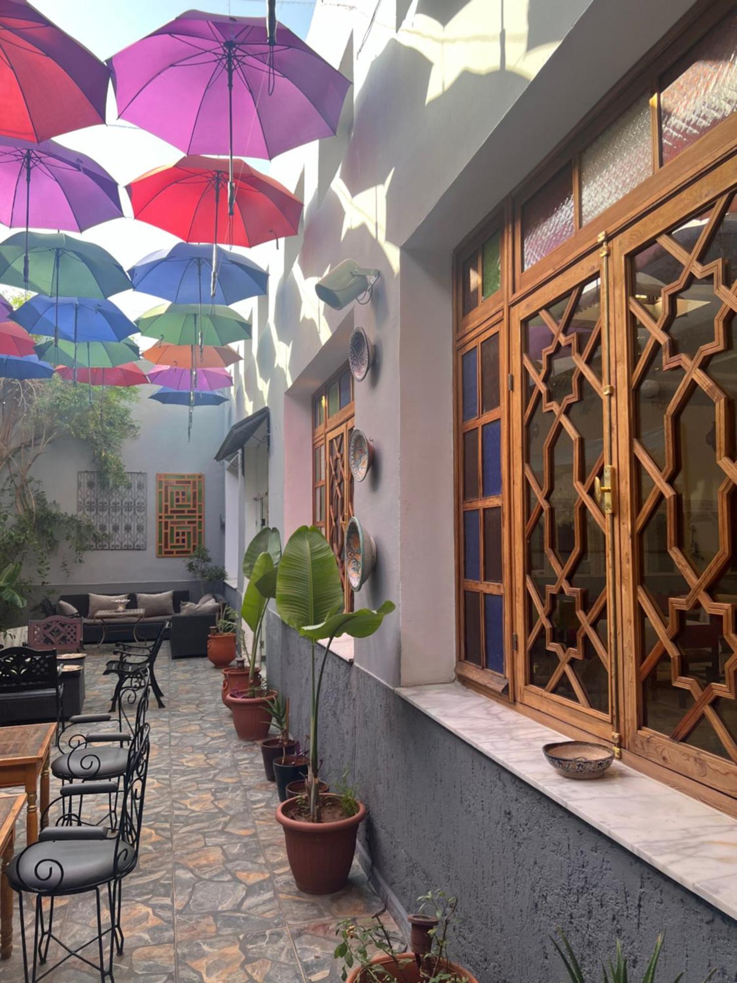 Amor Hotel Fez Bagian luar foto